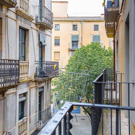 Apt 8 Geranio 지로나 외부 사진