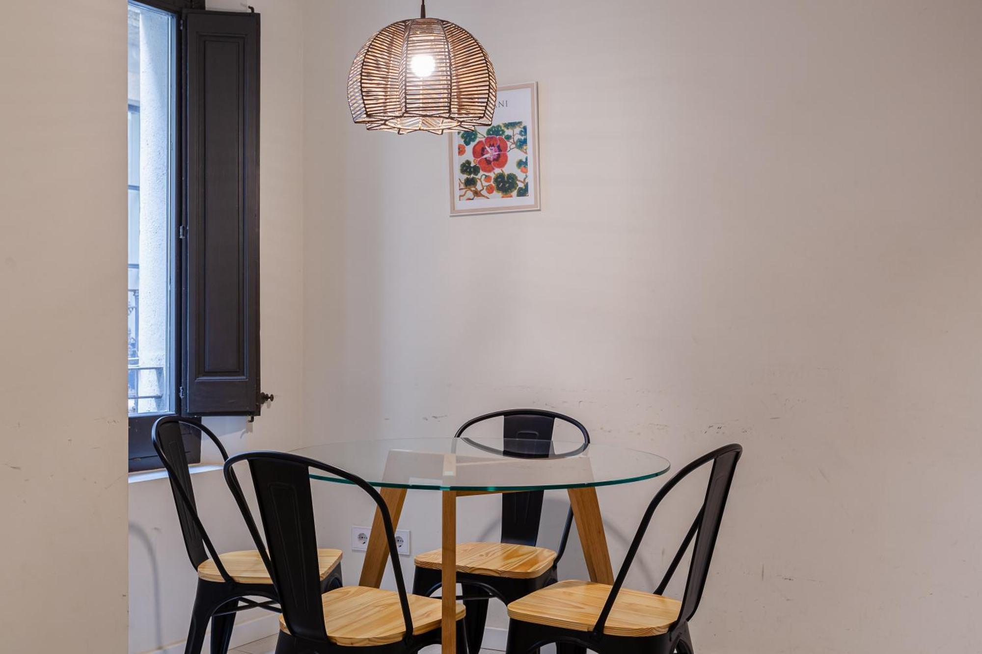 Apt 8 Geranio 지로나 외부 사진