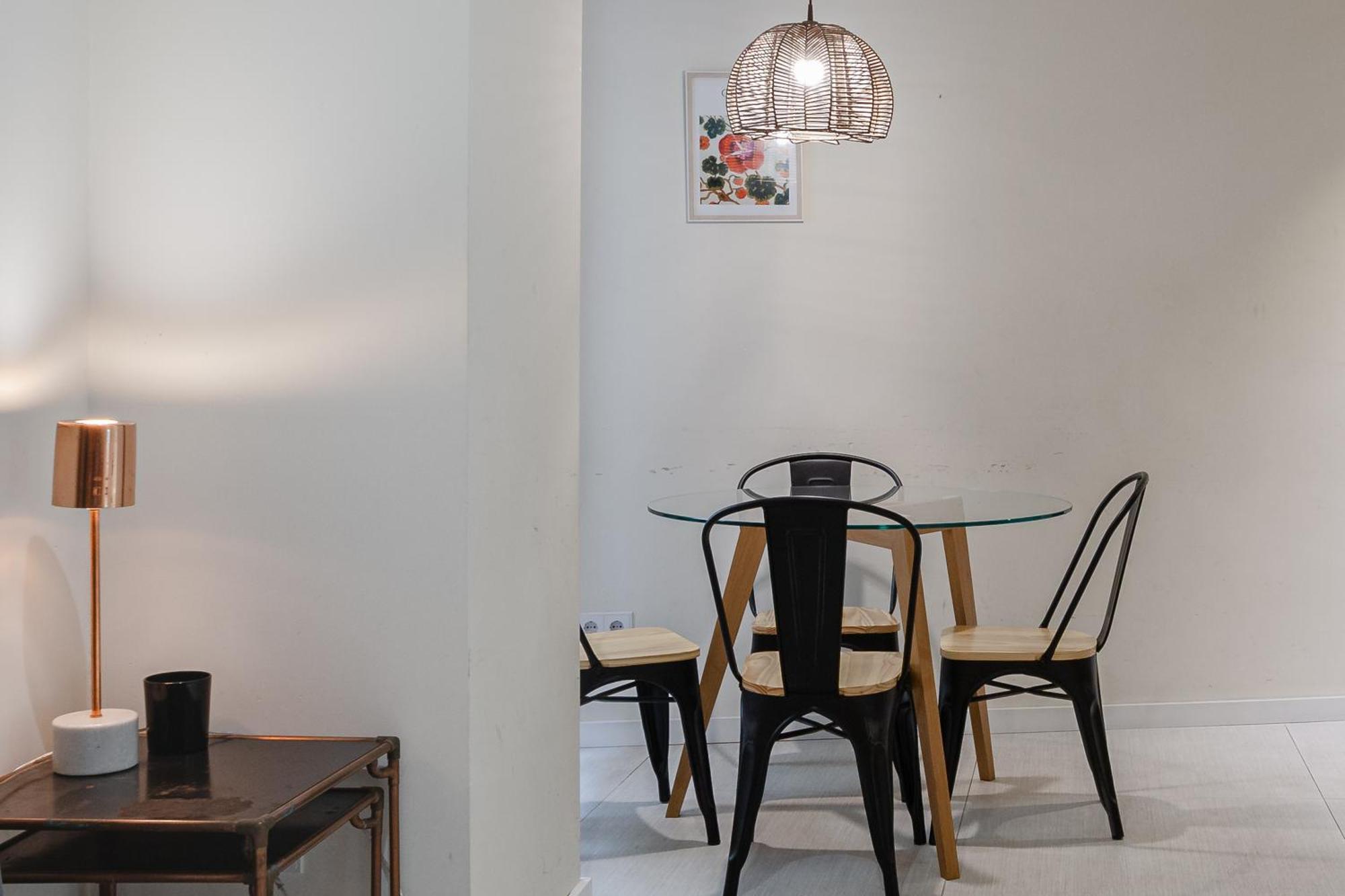 Apt 8 Geranio 지로나 외부 사진