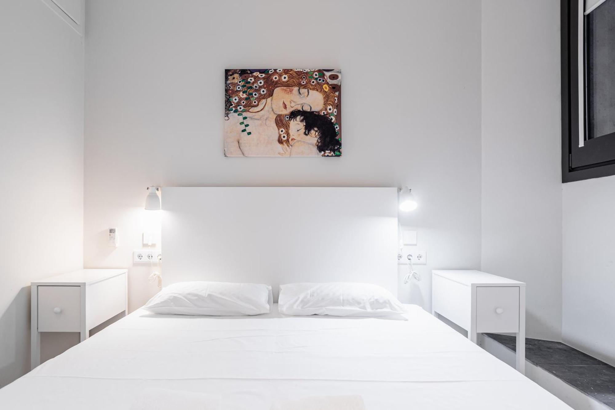 Apt 8 Geranio 지로나 외부 사진